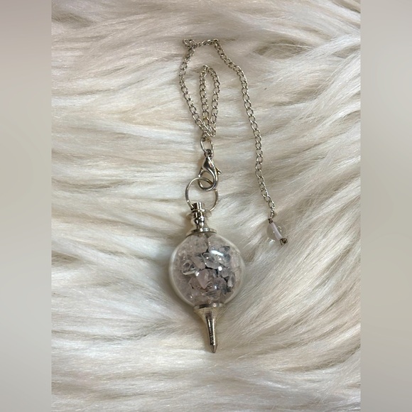 Purifying Semi Precious Stones Pendulum - Picture 1 of 4